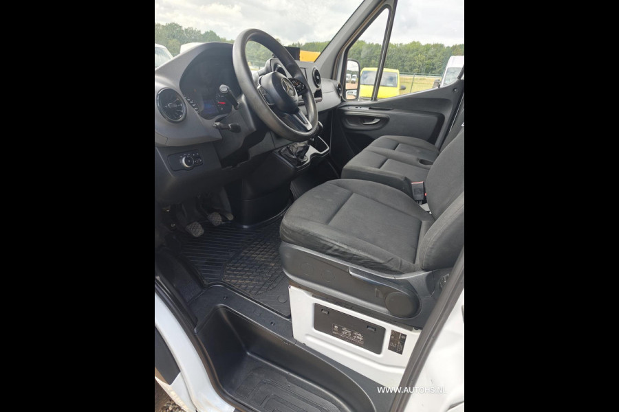Mercedes-Benz Sprinter 314 2.2 CDI L2H2 , 143 PK , Airco , cruise , camera , Euro 6 , Nette bus.