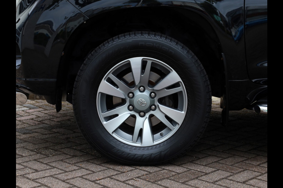 Toyota Land Cruiser 4.0 V6 Executive 5 p | Leder | JBL | 360 Camera