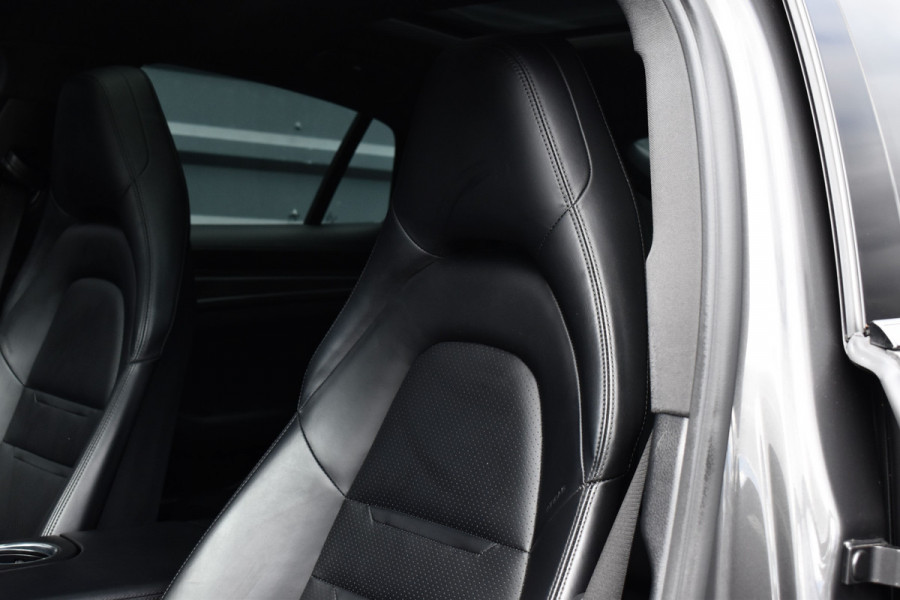 Porsche Panamera 2.9 4 E-Hybrid 462pk SportDesign | Panoramadak | 21'' Velgen | Bose | Sfeerverlichting | Luchtvering | Sportuitlaat |