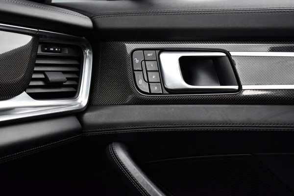 Porsche Panamera 2.9 4 E-Hybrid 462pk SportDesign | Panoramadak | 21'' Velgen | Bose | Sfeerverlichting | Luchtvering | Sportuitlaat |