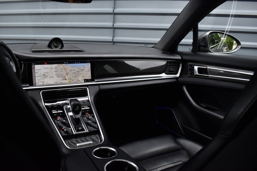 Porsche Panamera 2.9 4 E-Hybrid 462pk SportDesign | Panoramadak | 21'' Velgen | Bose | Sfeerverlichting | Luchtvering | Sportuitlaat |