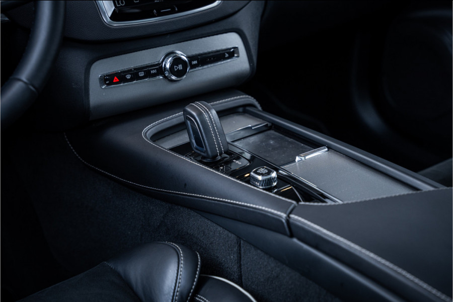 Volvo XC90 2.0 T8 Recharge AWD R-Design Long Range 7P - Panorama | Elek. Trekhaak | H&K | Memory | 360 Camera