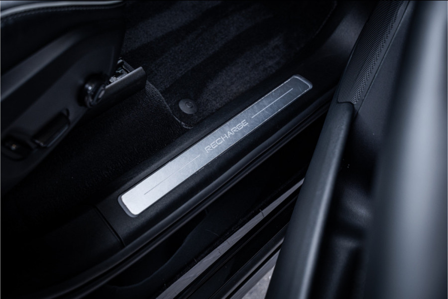 Volvo XC90 2.0 T8 Recharge AWD R-Design Long Range 7P - Panorama | Elek. Trekhaak | H&K | Memory | 360 Camera
