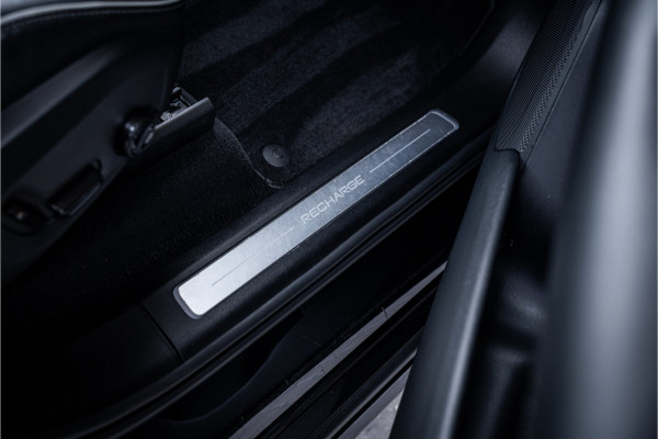 Volvo XC90 2.0 T8 Recharge AWD R-Design Long Range 7P - Panorama | Elek. Trekhaak | H&K | Memory | 360 Camera