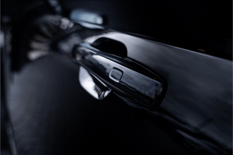 Volvo XC90 2.0 T8 Recharge AWD R-Design Long Range 7P - Panorama | Elek. Trekhaak | H&K | Memory | 360 Camera
