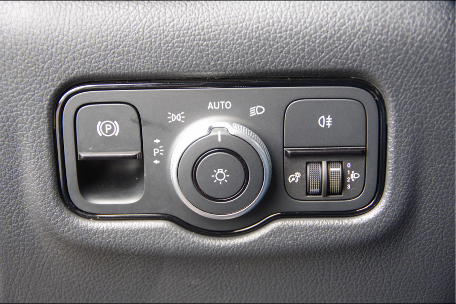 Mercedes-Benz Vito 114 CDI L2 Pro AUT. DC-5P, FACELIFT! LEDER, CAMERA, CRUISE, CLIMA, COMFORT STOELEN, LEDER STUURWIEL, DUBBELE CABINE