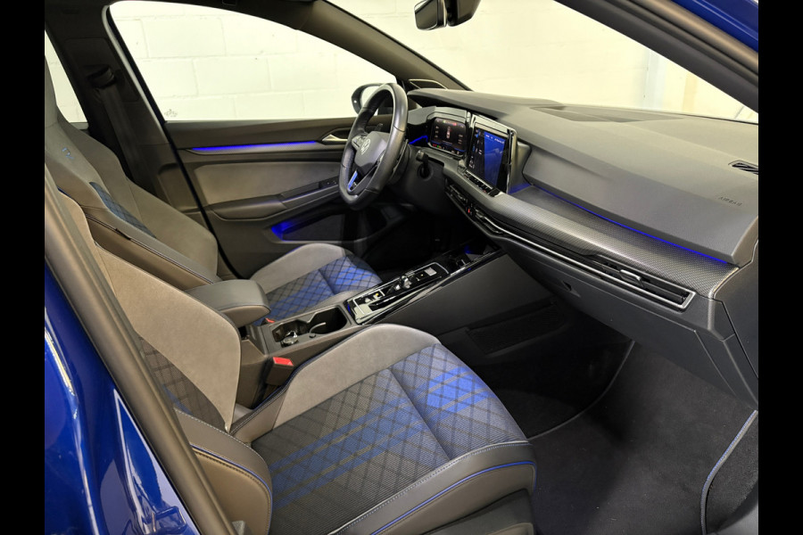 Volkswagen Golf 2.0 TSI R 4Motion Akra Performance