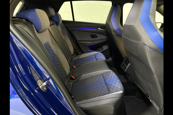 Volkswagen Golf 2.0 TSI R 4Motion Akra Performance