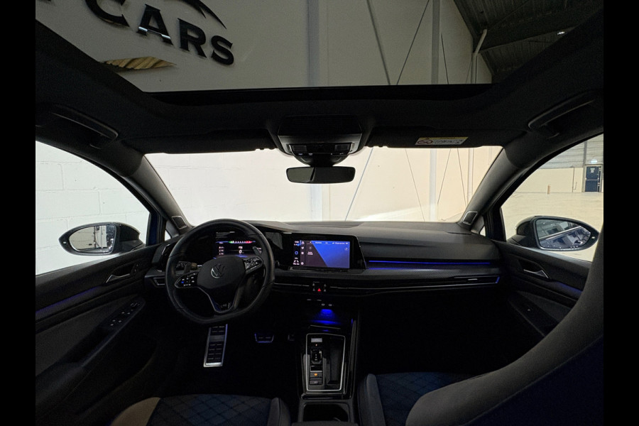 Volkswagen Golf 2.0 TSI R 4Motion Akra Performance
