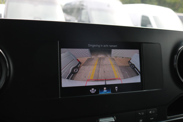 Mercedes-Benz Sprinter 316 CDI L2 H2 Airco Navigatie Camera 3.5t Trekhaak