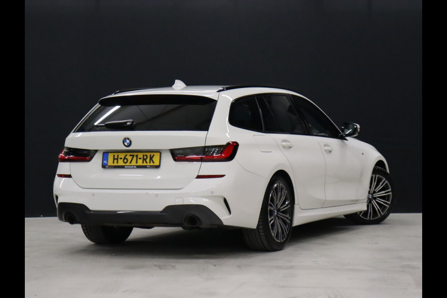 BMW 3 Serie Touring 320i M Sport [LIVE COCKPIT, DAB, LED, APPLE CARPLAY, M SPORTSTUUR, TREKHAAK AFNEEMBAAR, CRUISE, CLIMATE, NIEUWSTAAT]