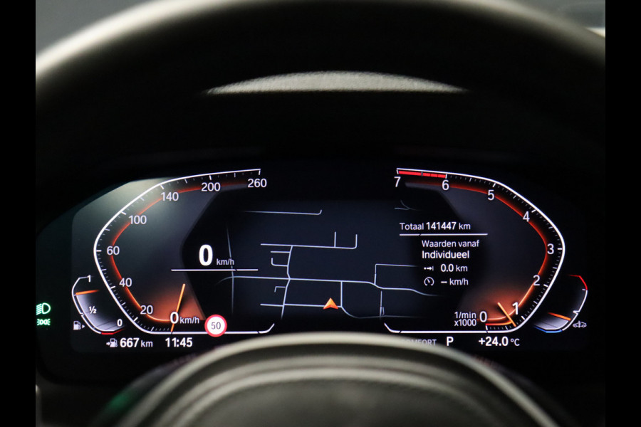 BMW 3 Serie Touring 320i M Sport [LIVE COCKPIT, DAB, LED, APPLE CARPLAY, M SPORTSTUUR, TREKHAAK AFNEEMBAAR, CRUISE, CLIMATE, NIEUWSTAAT]