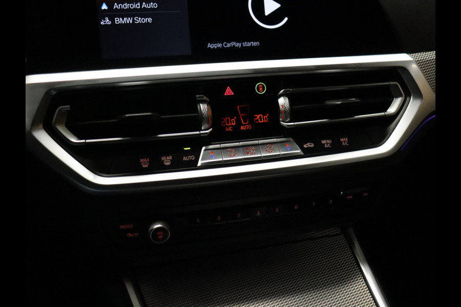 BMW 3 Serie Touring 320i M Sport [LIVE COCKPIT, DAB, LED, APPLE CARPLAY, M SPORTSTUUR, TREKHAAK AFNEEMBAAR, CRUISE, CLIMATE, NIEUWSTAAT]