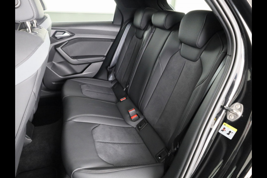 Audi A1 Sportback 30 TFSI S edition 116pk S-tronic | Dynamic pakket | Keyless start | 18 inch lichtmetalen velgen |