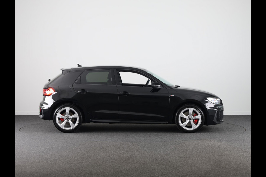 Audi A1 Sportback 30 TFSI S edition 116pk S-tronic | Dynamic pakket | Keyless start | 18 inch lichtmetalen velgen |
