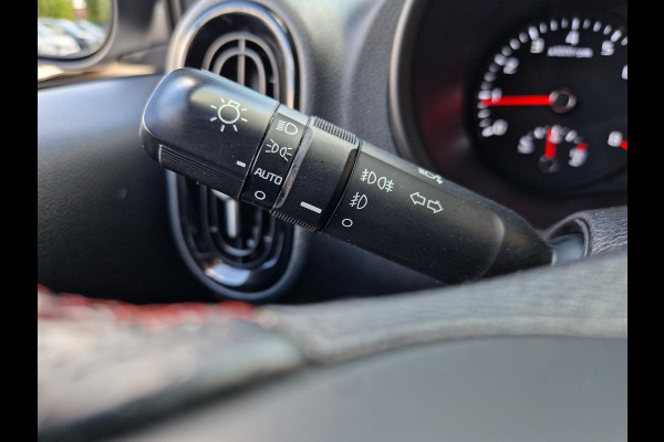 Kia Picanto 1.0 MPi GT-Line Edition | Trekhaak | Navi | Camera | Cruise | Lichtsensor | LED |