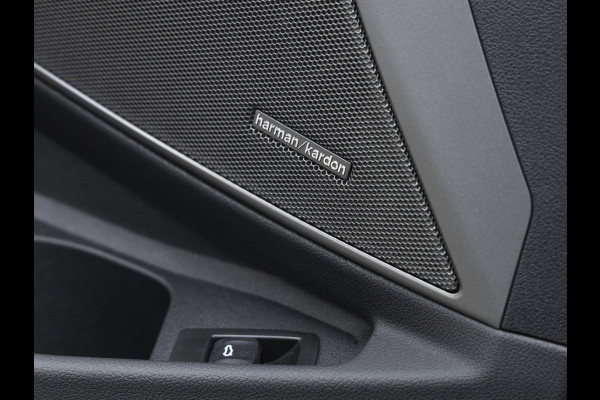 BMW 3 Serie Touring M3 xDrive Competition - Facelift - Head-up - Harman Kardon