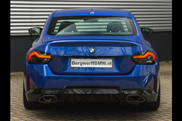 BMW 2 Serie Coupé M240i xDrive - M-Sportzetels - Bilstein EVO SE - Head-Up - Harman Kardon
