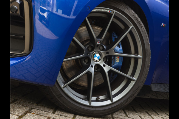 BMW 2 Serie Coupé M240i xDrive - M-Sportzetels - Bilstein EVO SE - Head-Up - Harman Kardon