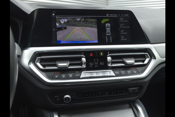 BMW 2 Serie Coupé M240i xDrive - M-Sportzetels - Bilstein EVO SE - Head-Up - Harman Kardon