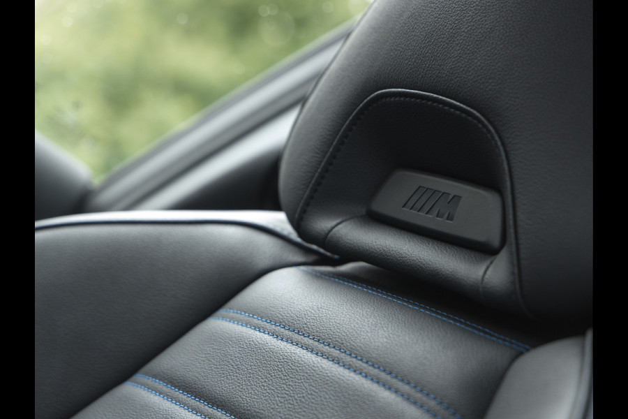 BMW 2 Serie Coupé M240i xDrive - M-Sportzetels - Bilstein EVO SE - Head-Up - Harman Kardon