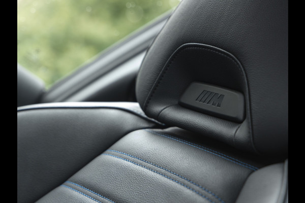BMW 2 Serie Coupé M240i xDrive - M-Sportzetels - Bilstein EVO SE - Head-Up - Harman Kardon
