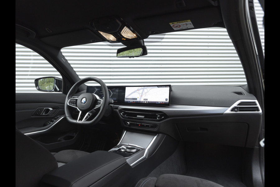BMW 3 Serie Touring 330i xDrive - M-Sport - LCI 2 - ACC - Trekhaak - Getint Glas