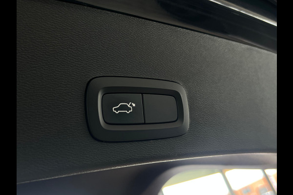 Volvo XC40 1.5 T5 Twin Engine Inscription NL AUTO | LEDER | STOELVERW |6x voorraad