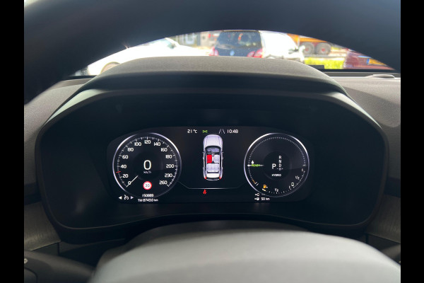 Volvo XC40 1.5 T5 Twin Engine Inscription NL AUTO | LEDER | STOELVERW |6x voorraad