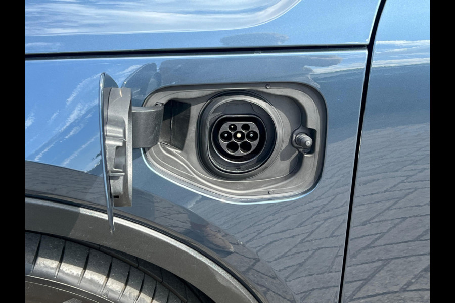 Volvo XC40 1.5 T5 Twin Engine Inscription NL AUTO | LEDER | STOELVERW |6x voorraad