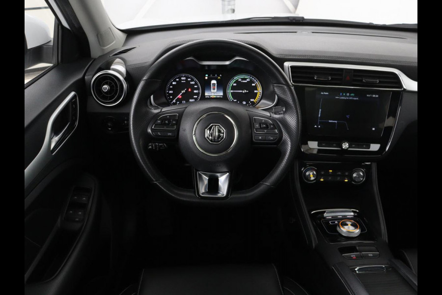 MG ZS EV Luxury 45 kWh | Panoramadak | Leder | Stoelverwarming | Carplay | Adaptive cruise | Camera | Keyless | Full LED | Navigatie