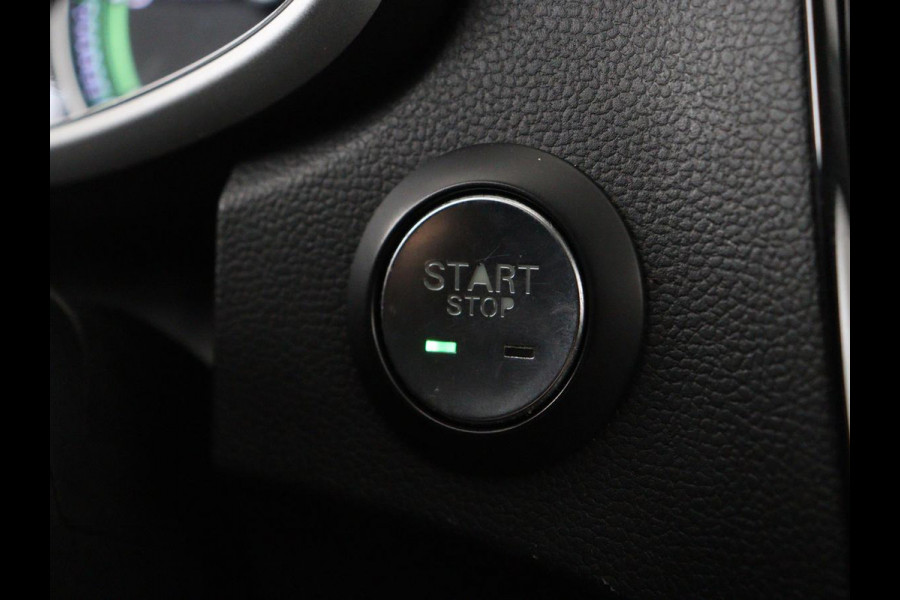 MG ZS EV Luxury 45 kWh | Panoramadak | Leder | Stoelverwarming | Carplay | Adaptive cruise | Camera | Keyless | Full LED | Navigatie