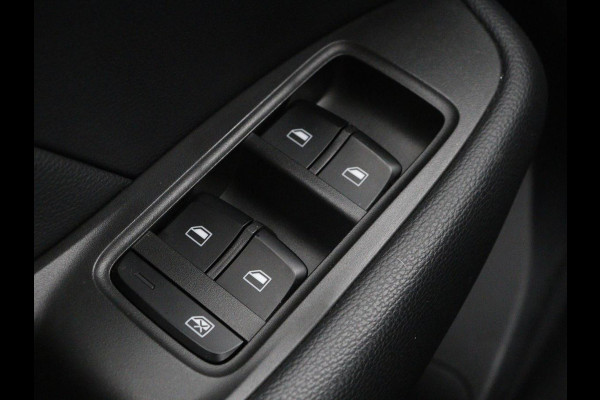 MG ZS EV Luxury 45 kWh | Panoramadak | Leder | Stoelverwarming | Carplay | Adaptive cruise | Camera | Keyless | Full LED | Navigatie