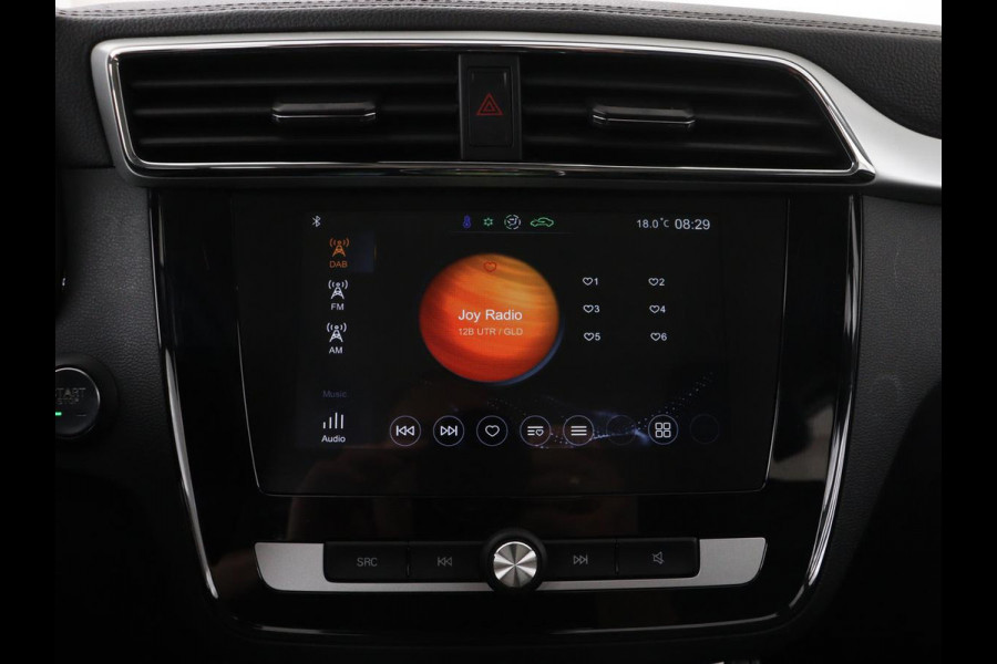 MG ZS EV Luxury 45 kWh | Panoramadak | Leder | Stoelverwarming | Carplay | Adaptive cruise | Camera | Keyless | Full LED | Navigatie