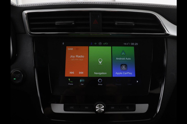 MG ZS EV Luxury 45 kWh | Panoramadak | Leder | Stoelverwarming | Carplay | Adaptive cruise | Camera | Keyless | Full LED | Navigatie