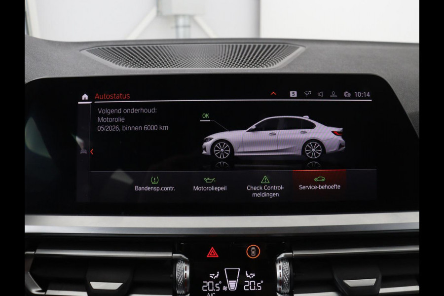 BMW 3 Serie 318i Executive Edition | Sport Line | Stoelverwarming | Camera | Trekhaak | Half leder | Full LED | Carplay | Live Cockpit