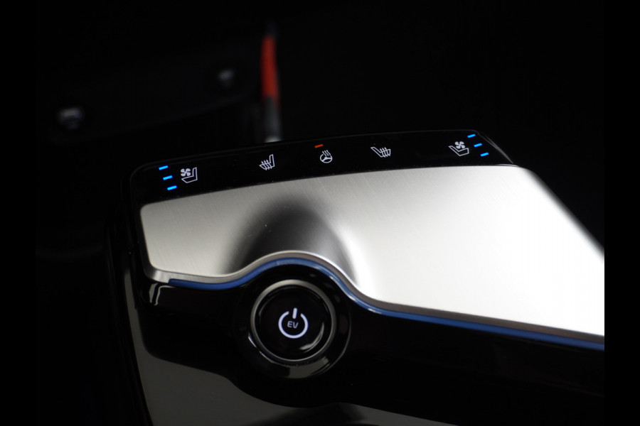 Kia Ev6 Plus 77.4kWh Leer Long Range 19" Apple Carplay Trekhaak Android Meridian-HiFi Adap. Cruise Camera Navi Ecc Elek.Verst.Stoelen+Ve Elek.Achterklep Led Regen-Lichtsensor Verkeersbord detectie Connected Services Bluetooth Uitparkeer waarschuwing Rijstrooksensor met correctie 1e Eigenaar Origineel Nederlandse Auto Dealer Onderhouden tot 233kw DC en 11kw AC laden Garantie Accu 7jaar/160.000km