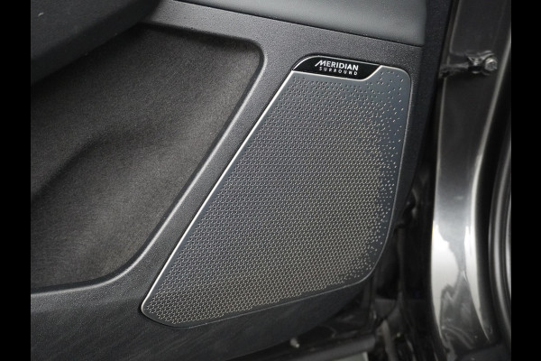 Kia Ev6 Plus 77.4kWh Leer Long Range 19" Apple Carplay Trekhaak Android Meridian-HiFi Adap. Cruise Camera Navi Ecc Elek.Verst.Stoelen+Ve Elek.Achterklep Led Regen-Lichtsensor Verkeersbord detectie Connected Services Bluetooth Uitparkeer waarschuwing Rijstrooksensor met correctie 1e Eigenaar Origineel Nederlandse Auto Dealer Onderhouden tot 233kw DC en 11kw AC laden Garantie Accu 7jaar/160.000km