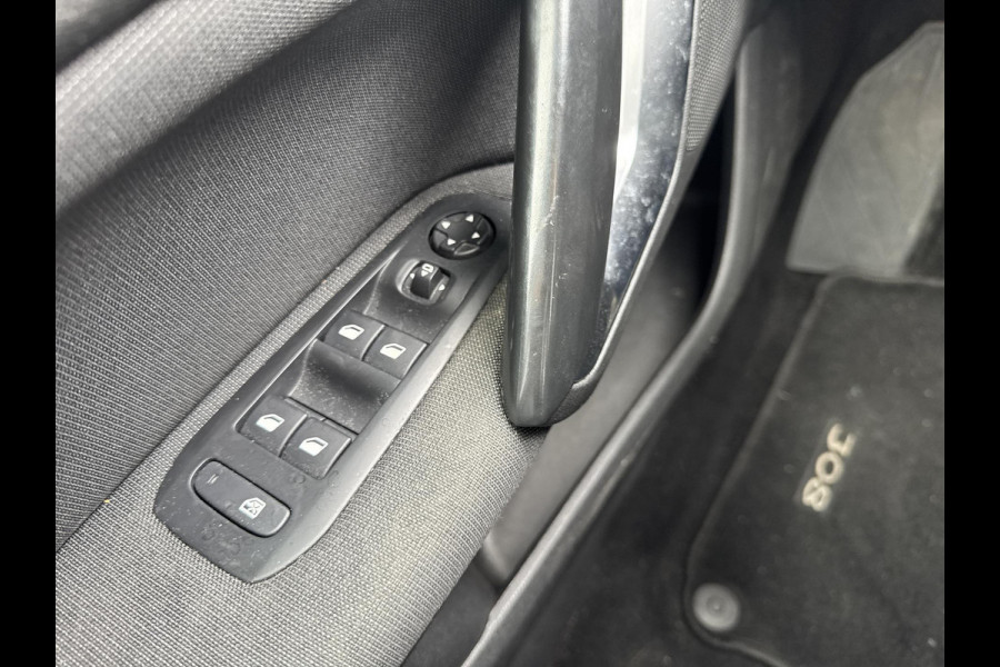 Peugeot 308 SW 1.2 PureTech Allure | automaat | panoramadak | massagestoelen | stoelverwarming | blind-spot | adaptive cruise | navigatie |