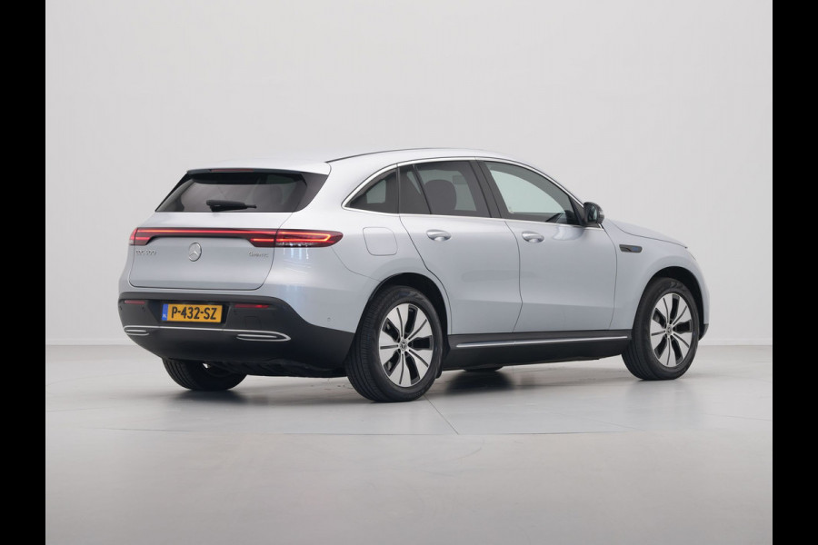 Mercedes-Benz EQC 400 4MATIC Premium 80 kWh 408pk Panorama Navigatie Stoelverwarming 360 Camera Ambientlight 333