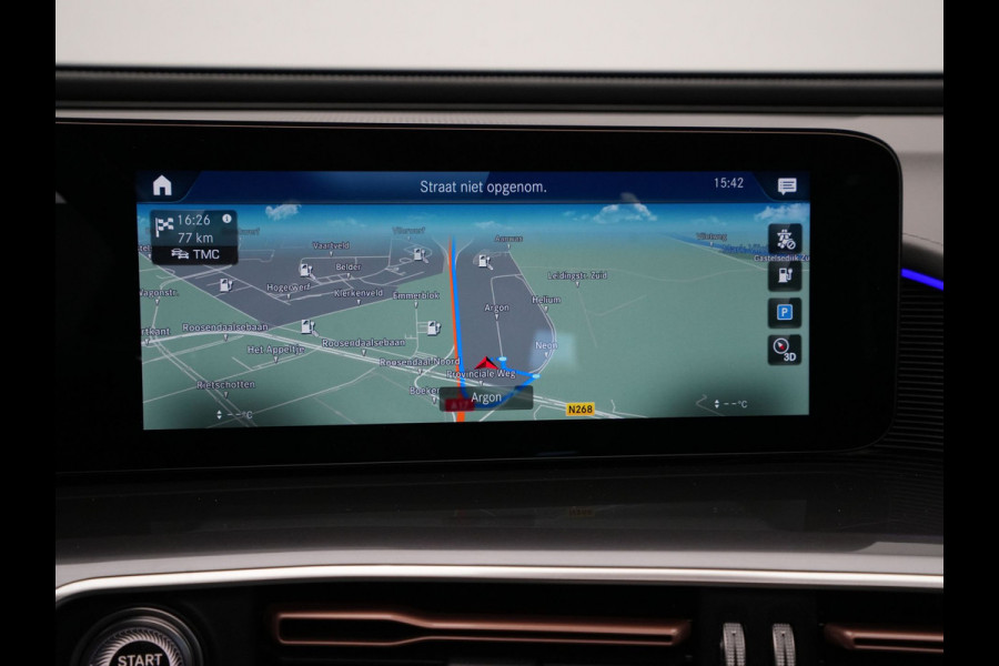 Mercedes-Benz EQC 400 4MATIC Premium 80 kWh 408pk Panorama Navigatie Stoelverwarming 360 Camera Ambientlight 333