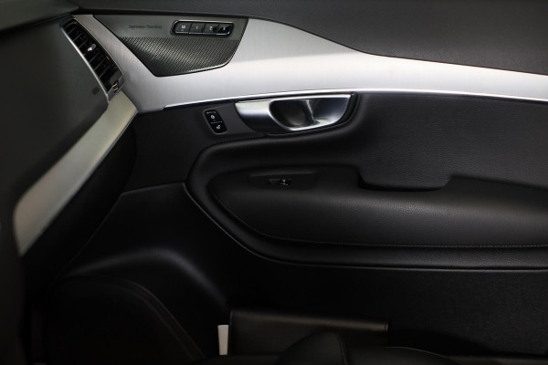 Volvo XC90 2.0 T8 Twin Engine AWD Momentum Pro / 7 Zitter / ACC / Lane Assist / 360 Camera / Leder / Navi / HK / Head Up / 20 Inch