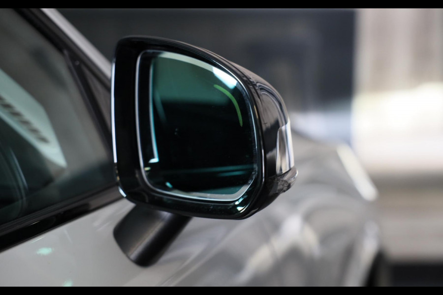 Volvo XC90 2.0 T8 Twin Engine AWD Momentum Pro / 7 Zitter / ACC / Lane Assist / 360 Camera / Leder / Navi / HK / Head Up / 20 Inch