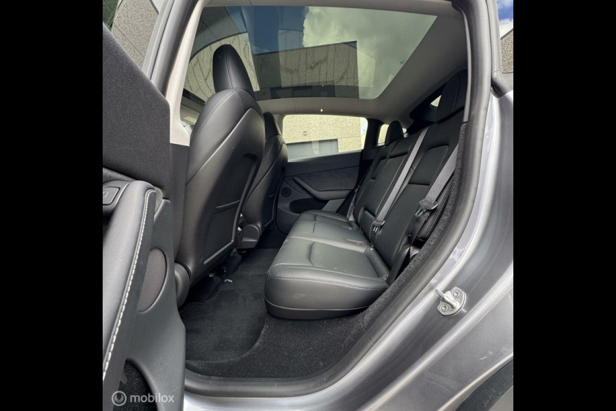 Tesla Model Y RWD MiC QUICKSILVER MMX PACK