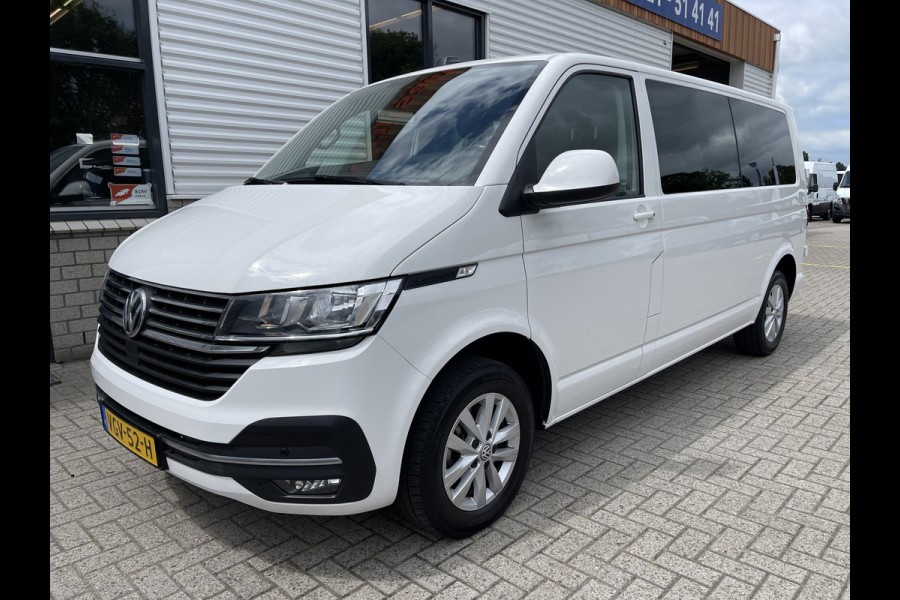 Volkswagen Transporter 2.0 TDI DSG automaat L2H1 30 DC 5 persoons / vaste prijs rijklaar € 27.950 ex btw / lease vanaf € 456 / airco / cruise / navi / achterdeuren / euro 6 / bpm vrij !