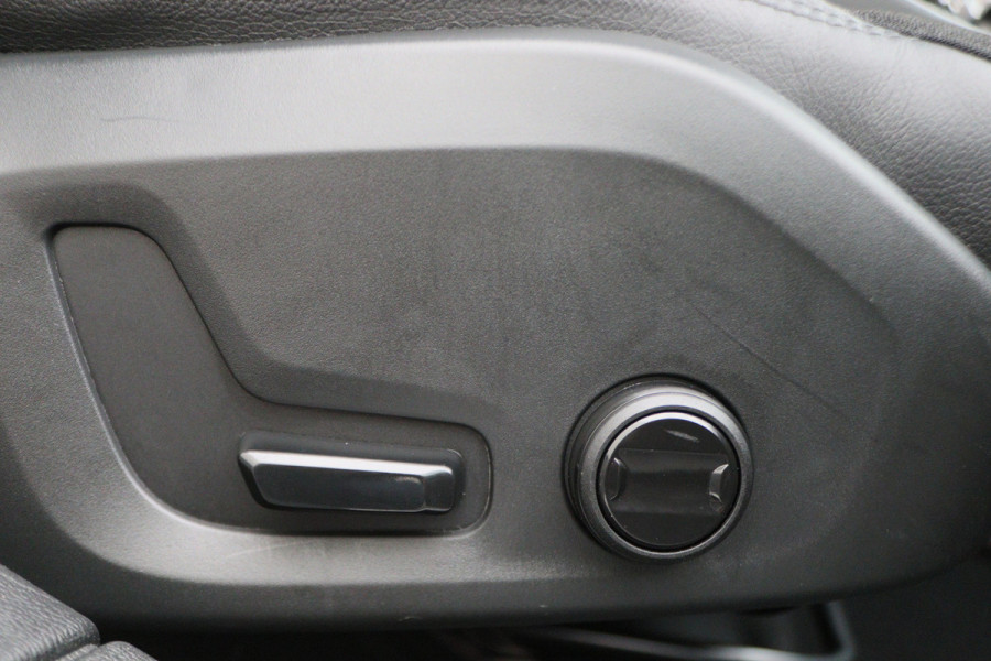 Volvo V60 2.0 T4 Momentum Pro Polestar Engineered Panoramadak, Head-Up, LED, Apple CarPlay, Lane Assist, Camera