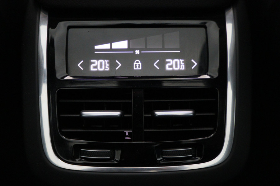 Volvo V60 2.0 T4 Momentum Pro Polestar Engineered Panoramadak, Head-Up, LED, Apple CarPlay, Lane Assist, Camera