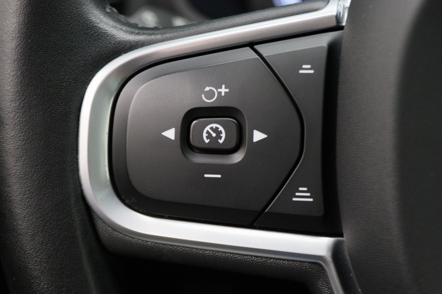 Volvo V60 2.0 T4 Momentum Pro Polestar Engineered Panoramadak, Head-Up, LED, Apple CarPlay, Lane Assist, Camera