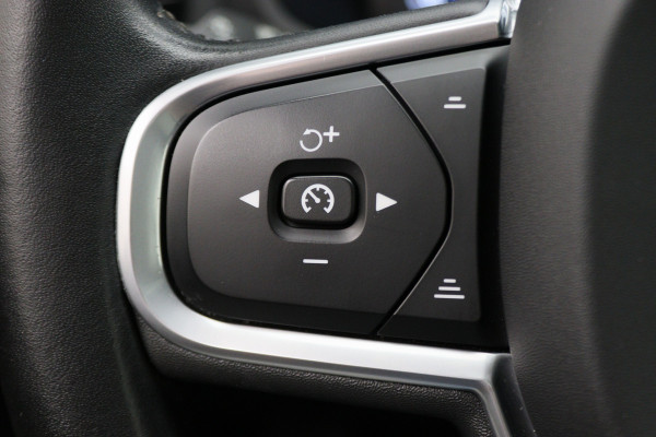 Volvo V60 2.0 T4 Momentum Pro Polestar Engineered Panoramadak, Head-Up, LED, Apple CarPlay, Lane Assist, Camera