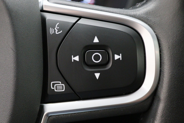 Volvo V60 2.0 T4 Momentum Pro Polestar Engineered Panoramadak, Head-Up, LED, Apple CarPlay, Lane Assist, Camera